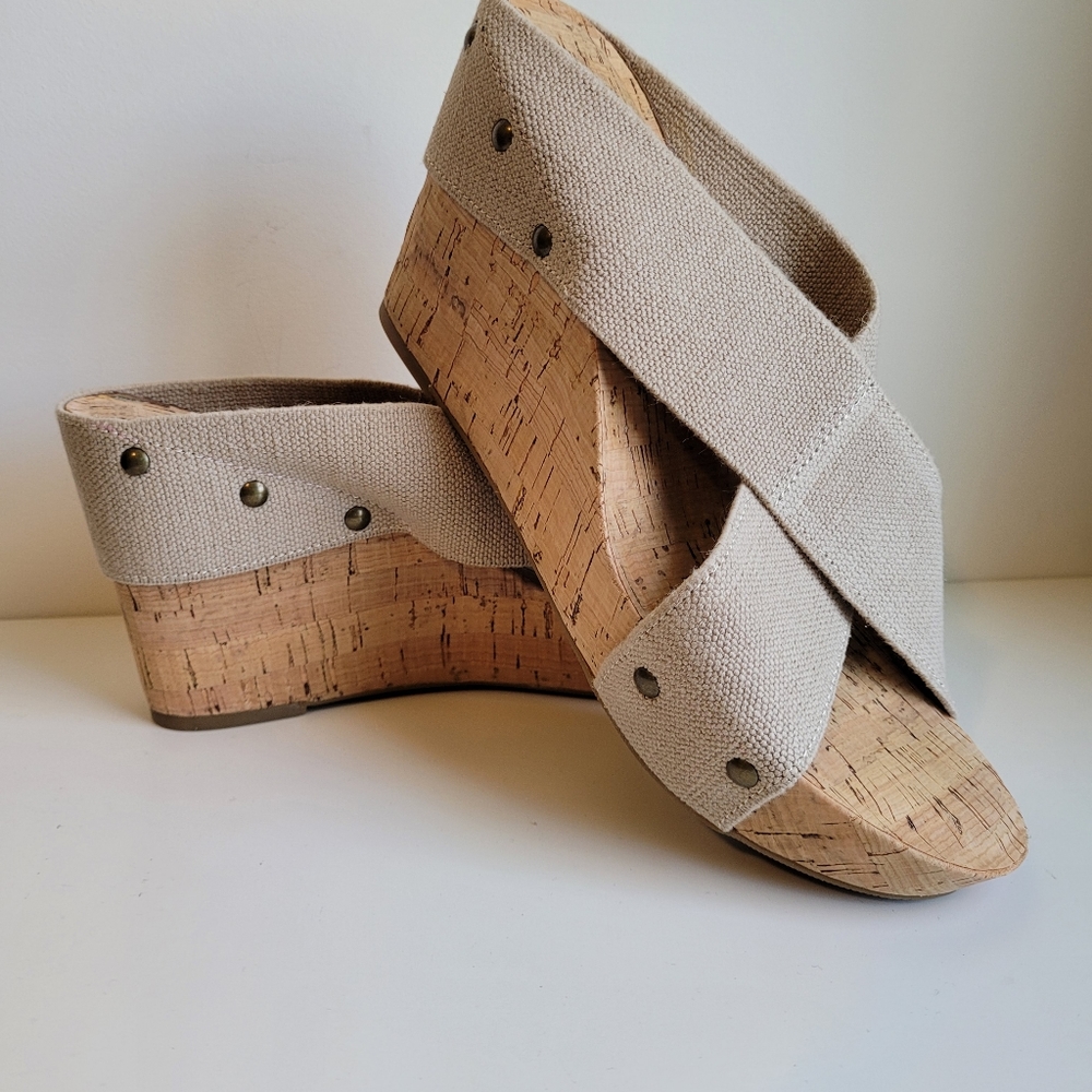 Lucky Brand Platform Sandal
